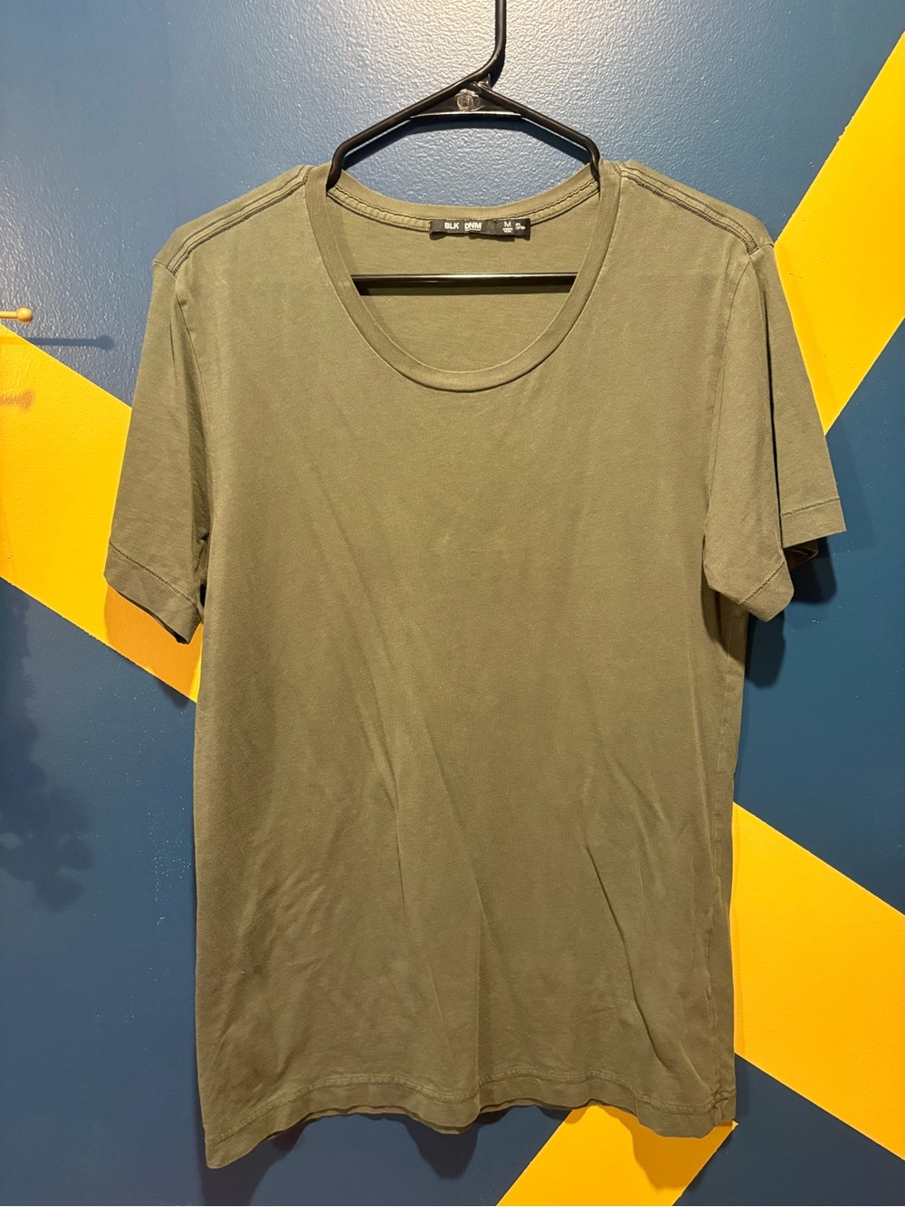 BLK DNM Olive Green Scoop Neck Short Sleeve Tee EUC
